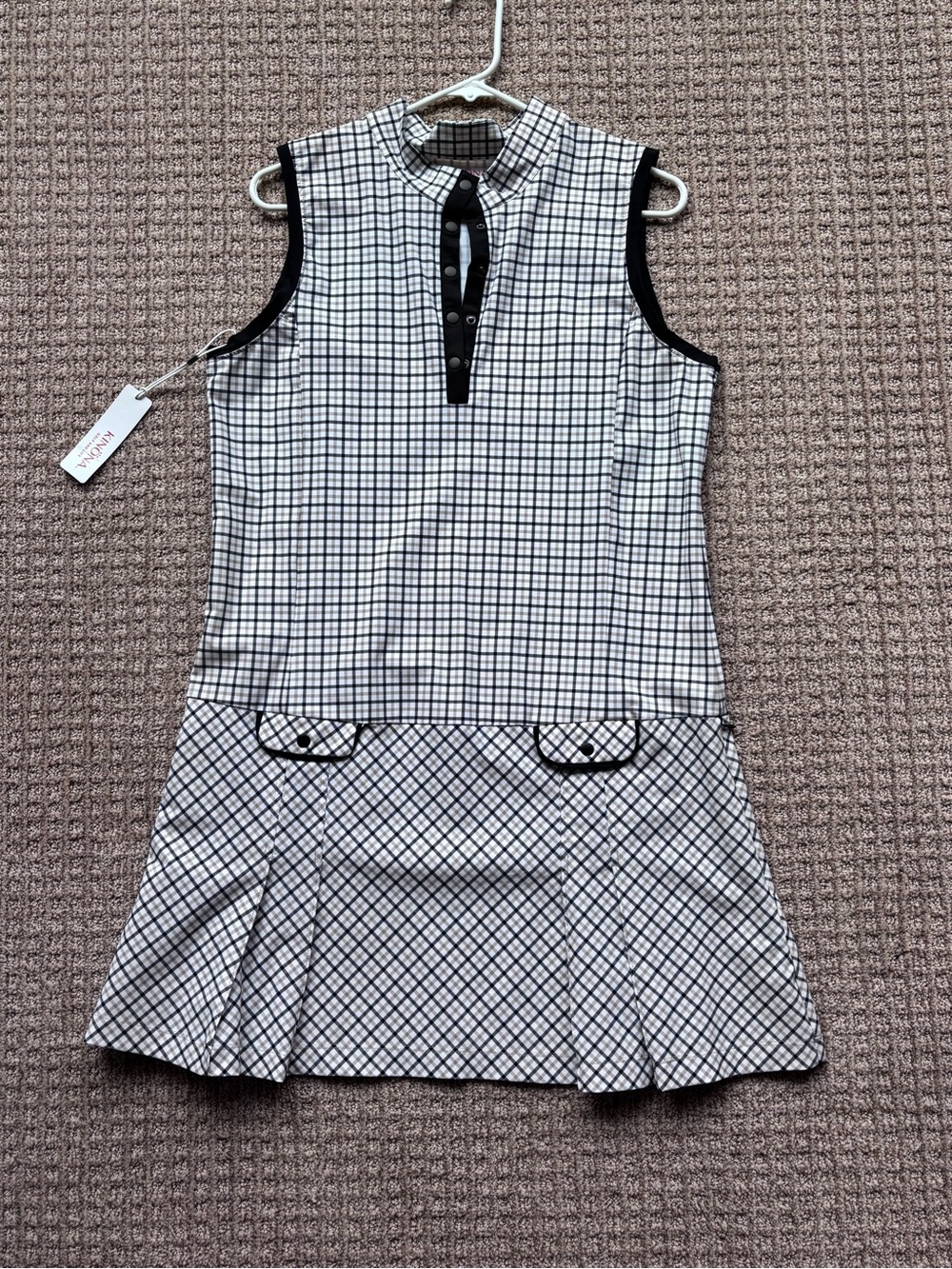 Women’s Mic Drop Quad Squad Black, Tan & White Check Sleeveless Golf Dress